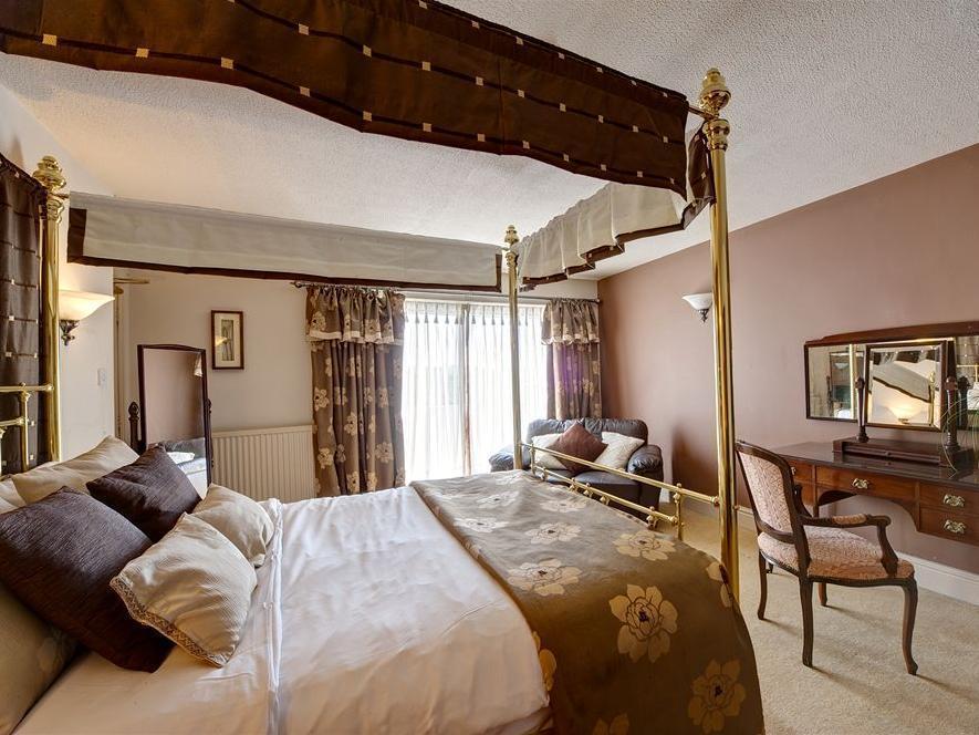 Hotel Clough Manor Denshaw Exterior foto