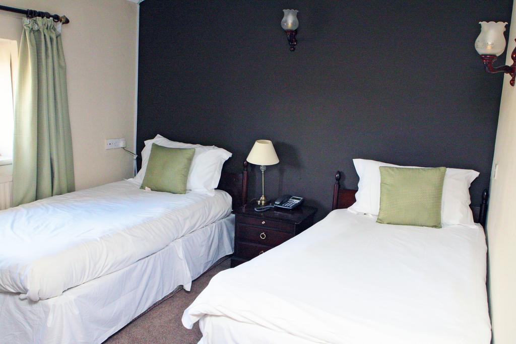 Hotel Clough Manor Denshaw Zimmer foto
